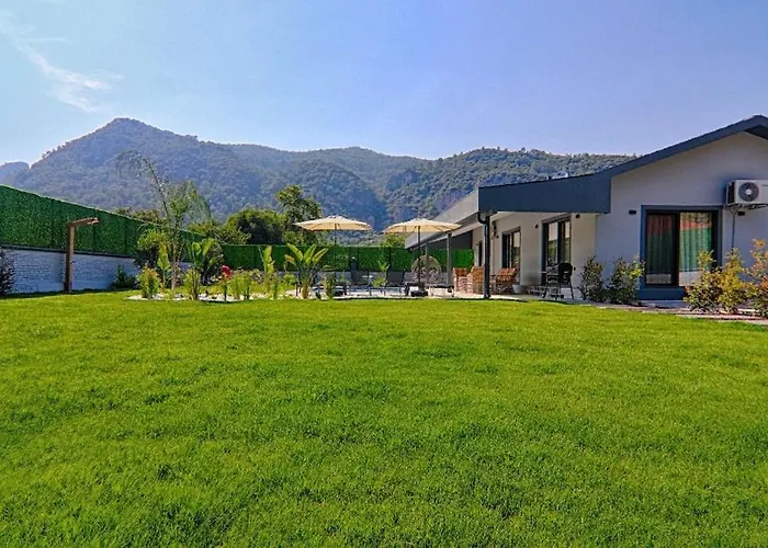Luxury Detached With Large Garden And Private Pool In Goecek Inlice Villa *