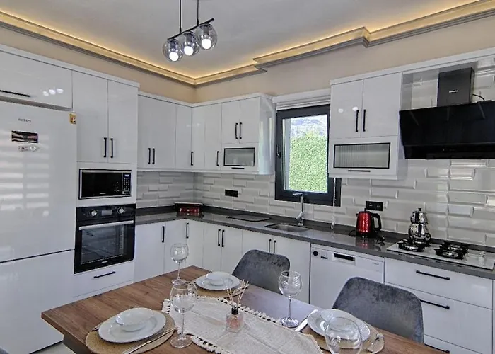 Luxury Detached With Large Garden And Private Pool In Goecek Inlice Villa Fethiye