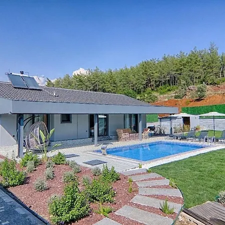 Luxury Detached With Large Garden And Private Pool In Goecek Inlice Villa *
