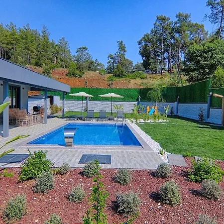 Vila Luxury Detached With Large Garden And Private Pool In Goecek Inlice Fethiye