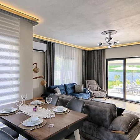 Luxury Detached With Large Garden And Private Pool In Goecek Inlice Vila Fethiye