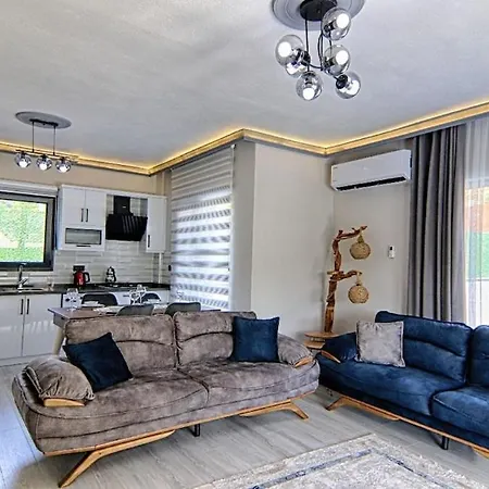 Luxury Detached With Large Garden And Private Pool In Goecek Inlice Vila *
