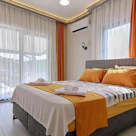 Вилла Luxury Detached With Large Garden And Private Pool In Goecek Inlice *