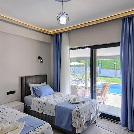 Vila Luxury Detached With Large Garden And Private Pool In Goecek Inlice *