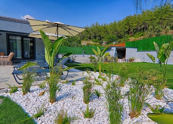 Luxury Detached With Large Garden And Private Pool In Goecek Inlice Villa *