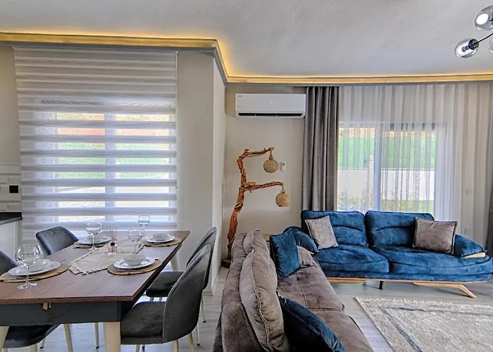 Luxury Detached With Large Garden And Private Pool In Goecek Inlice Вилла *