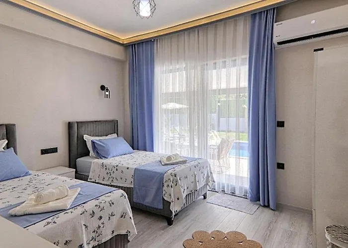 Luxury Detached With Large Garden And Private Pool In Goecek Inlice Фетхие